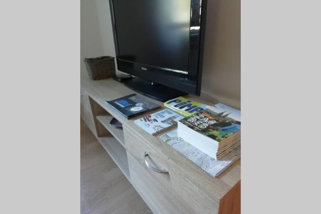 Šarmantni apartman Malecka Zagreb Exteriör bild